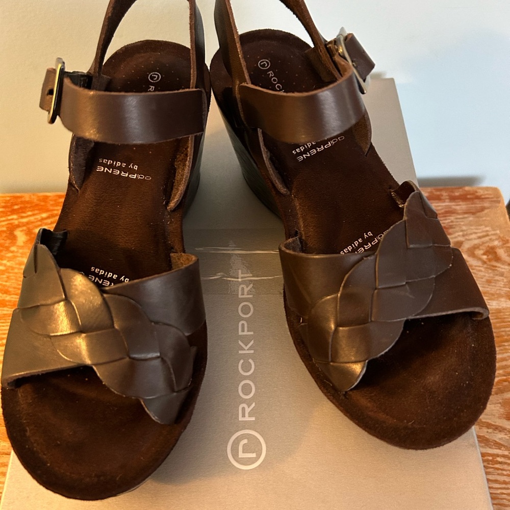 Rockport platforms size 6.5